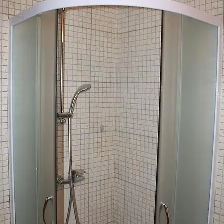 Apartman Arya *