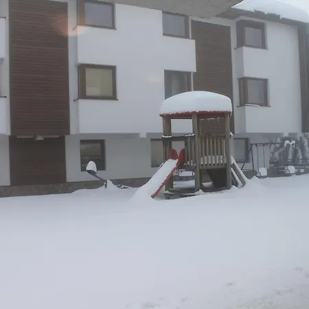 Apartman Arya